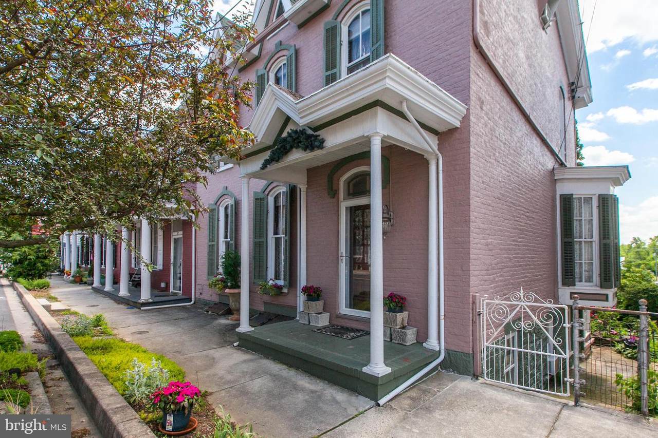 155 Cumberland Street - Photo 1