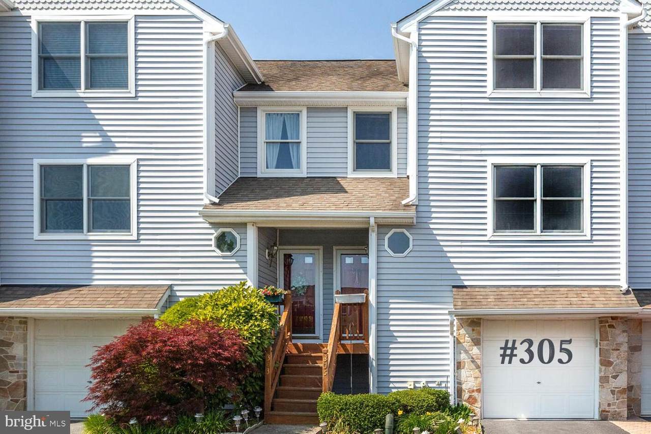 305 Schooner Way - Photo 1
