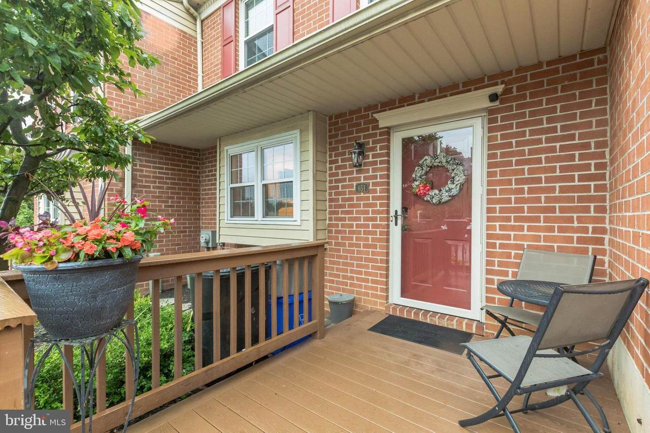 651 Coates Lane - Photo 1
