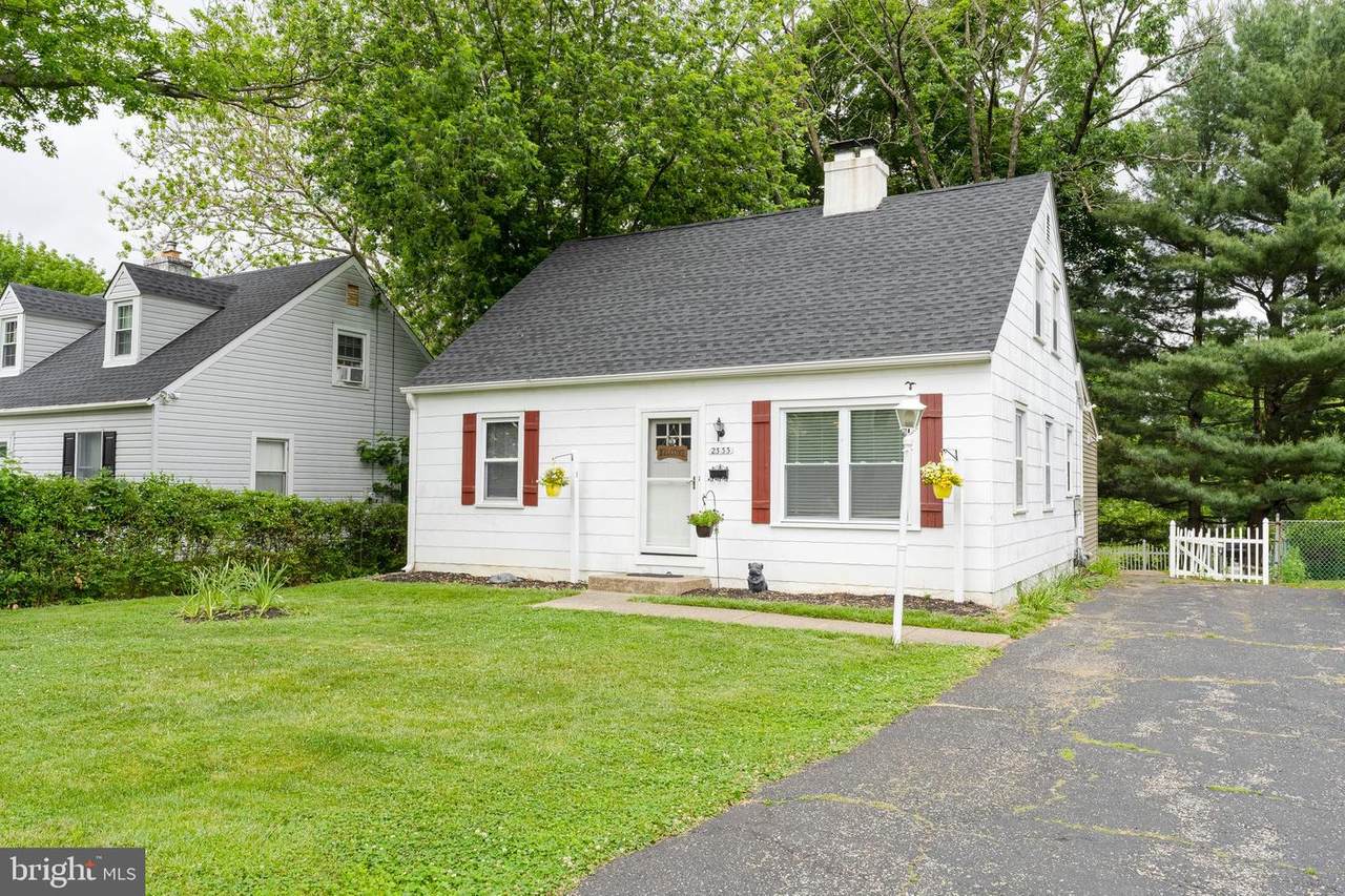 2333 Woodland Road - Photo 1