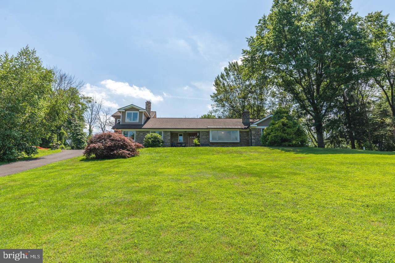 939 Mill Creek Road - Photo 1