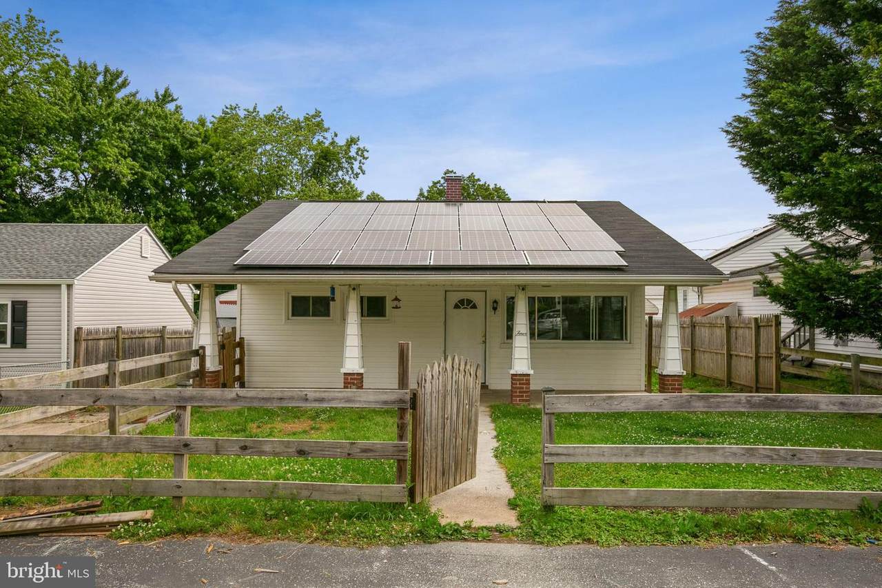 4 Bay Court - Photo 1