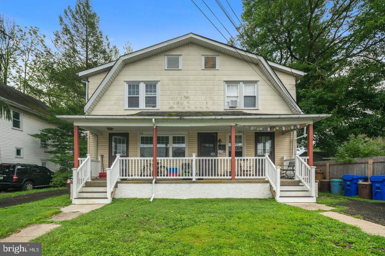 206 Brookdale Avenue - Photo 1