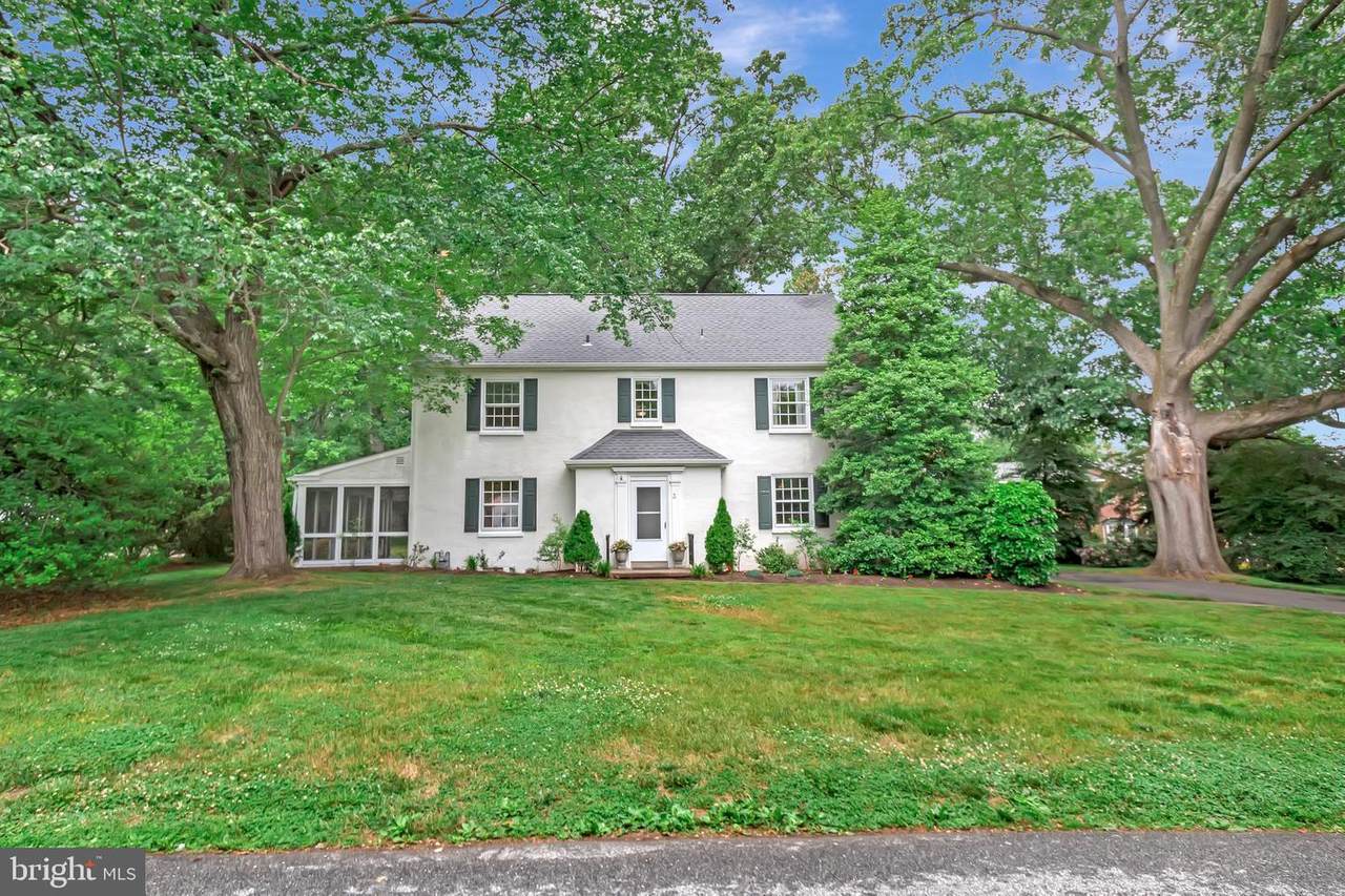 3 Dickinson Lane - Photo 1