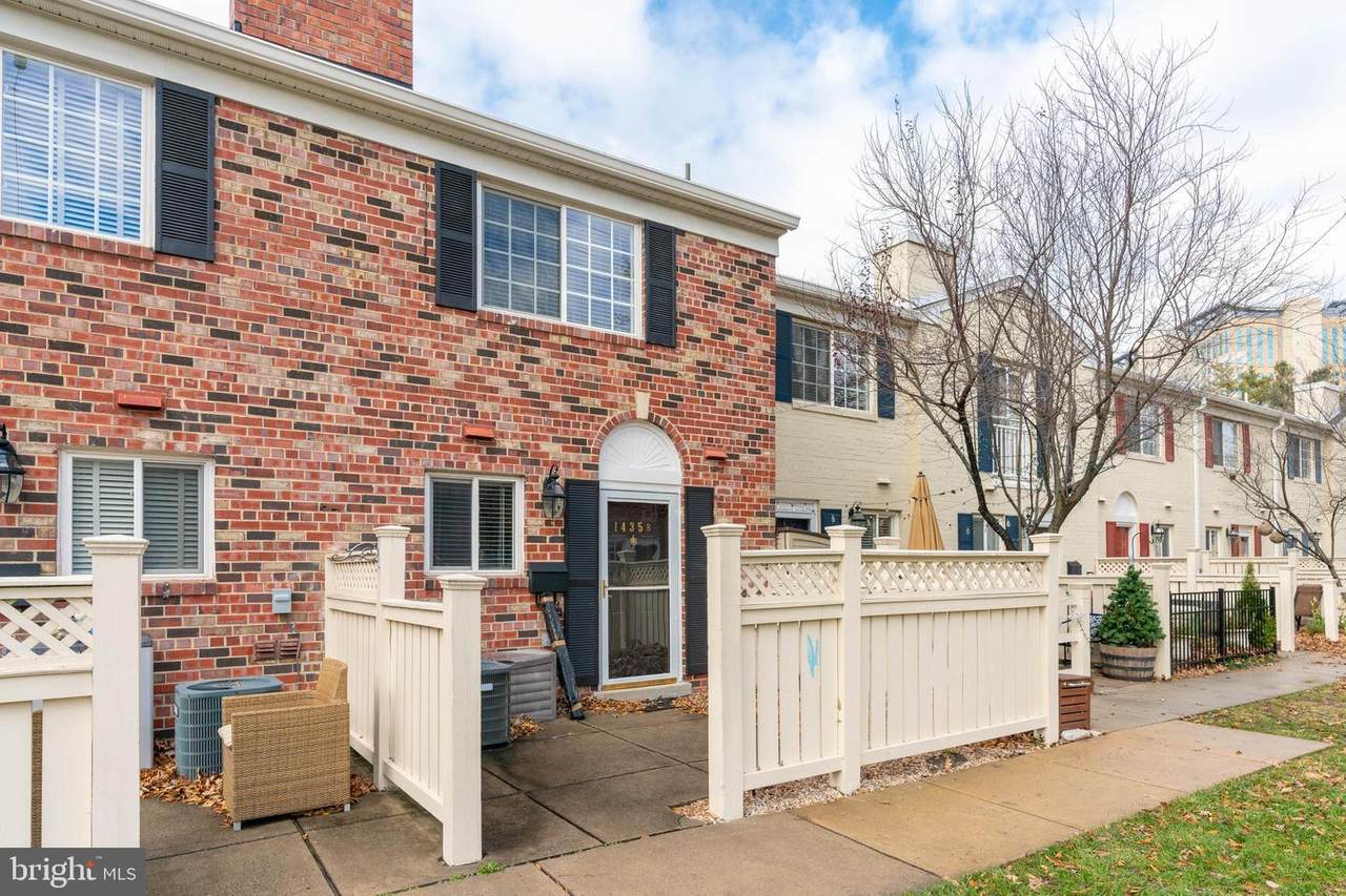 1435 Van Dorn Street - Photo 1