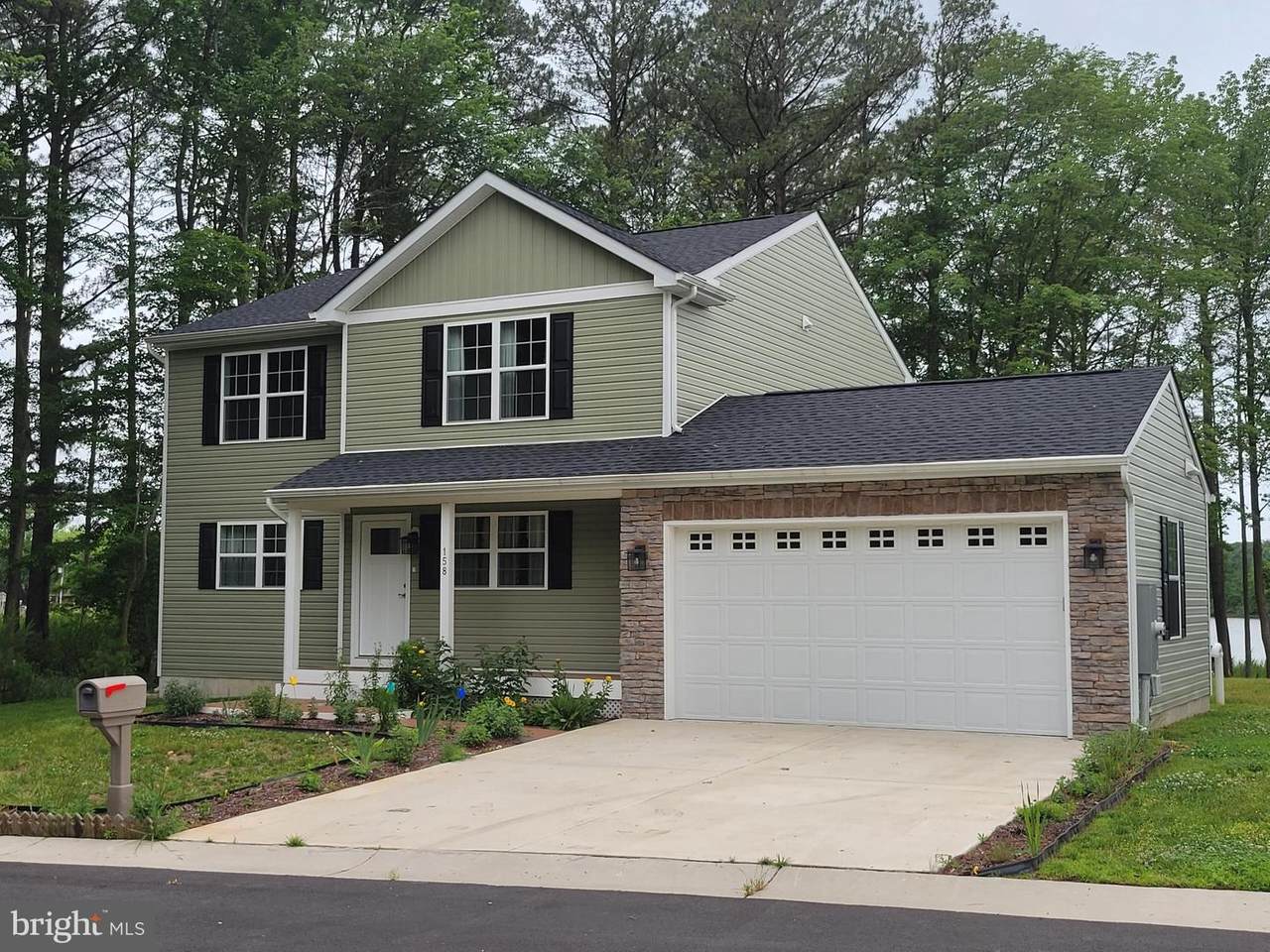 158 Watermans Cove Lane - Photo 1
