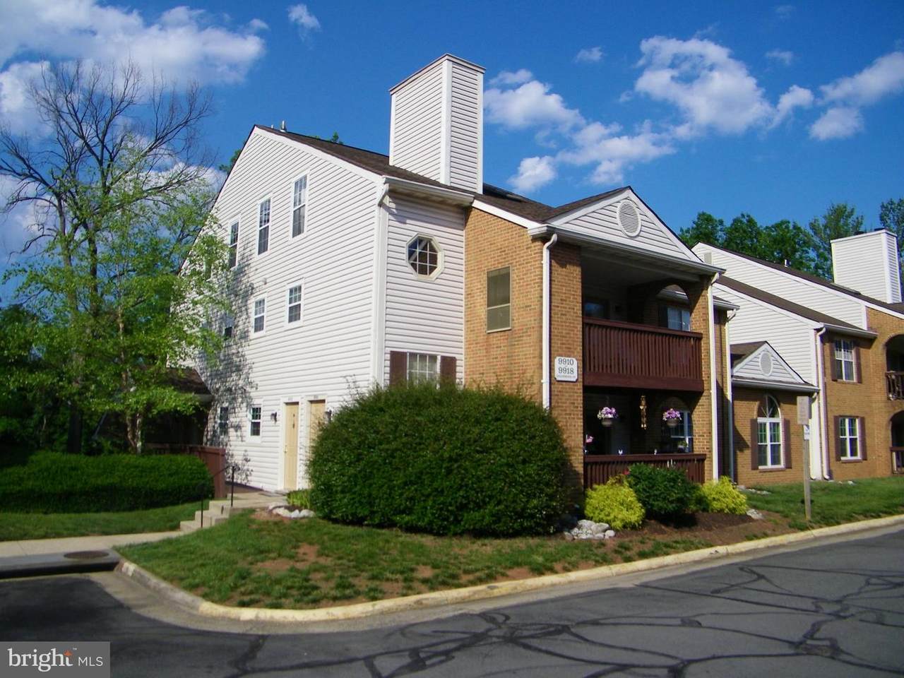9916 Grapewood Court - Photo 1