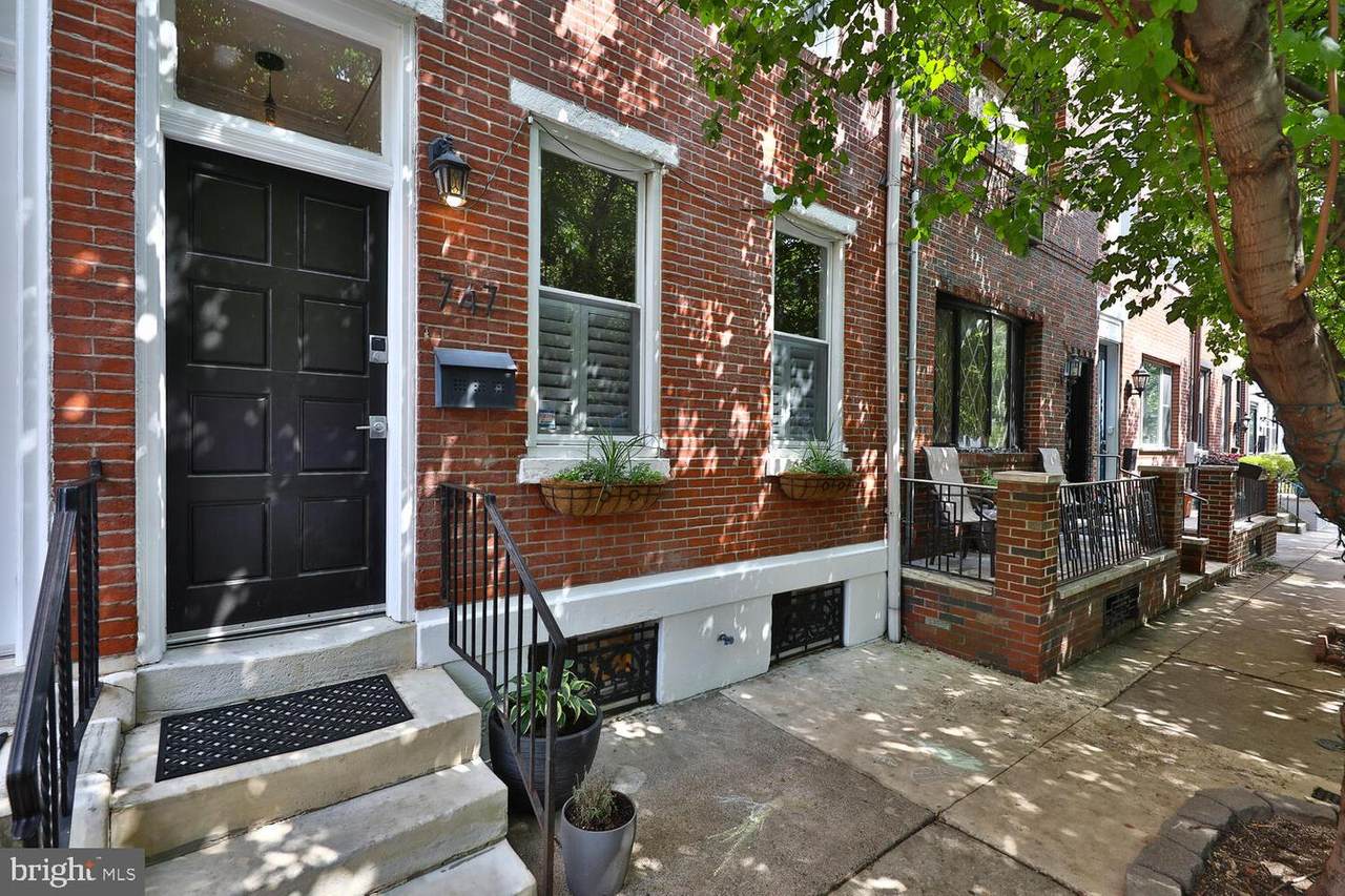 747 Marvine Street - Photo 1