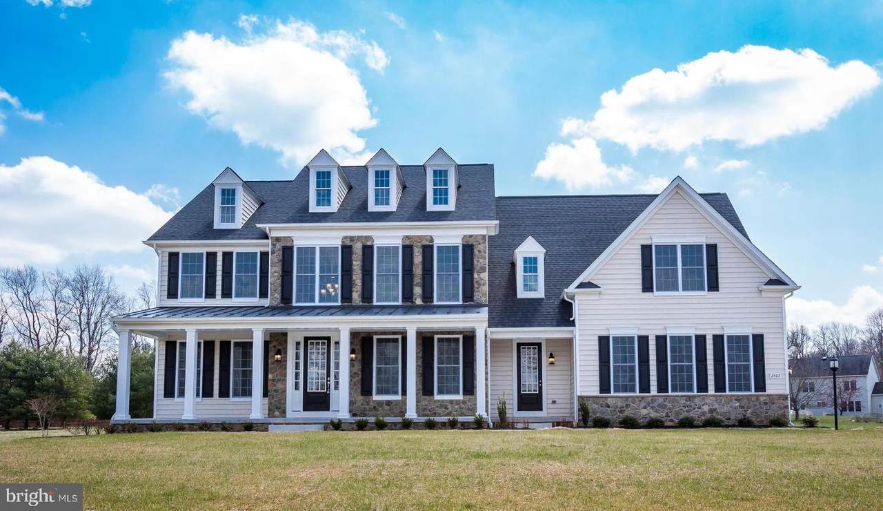 2507 Deer Meadow Court - Photo 1