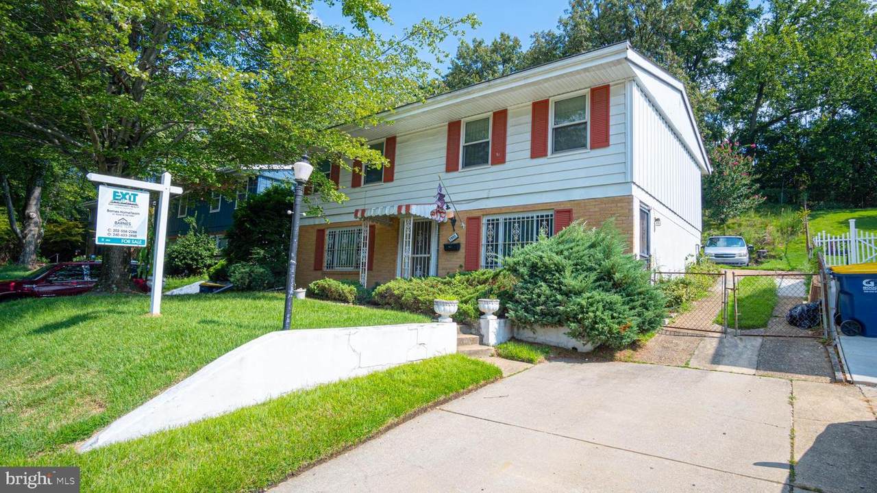 7802 Fiske Avenue - Photo 1