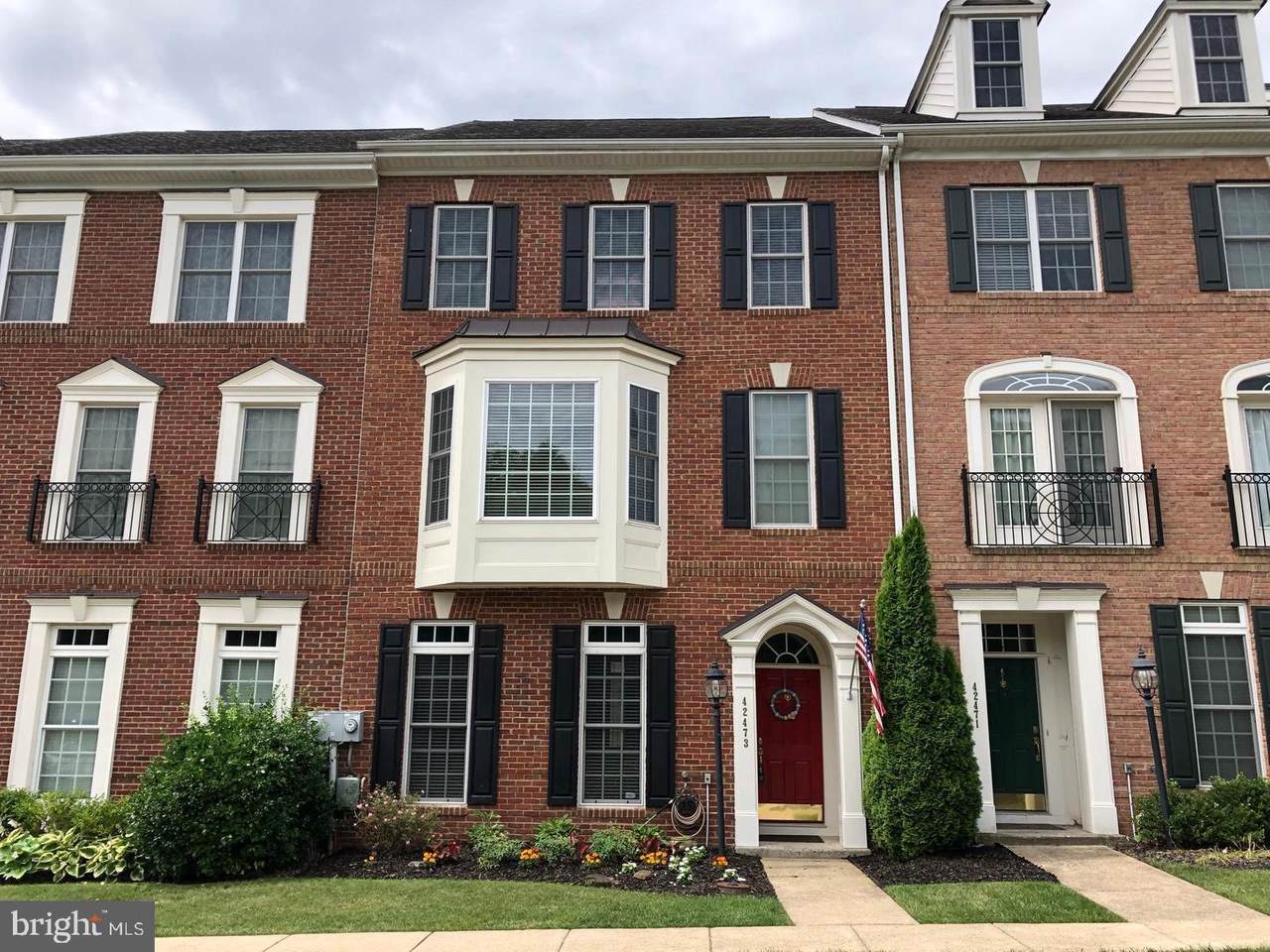 42473 Greenside Drive - Photo 1