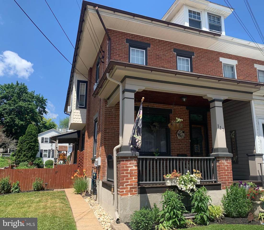 117 College Street - Photo 1