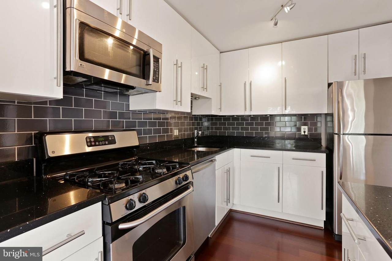4241 Columbia Pike - Photo 1