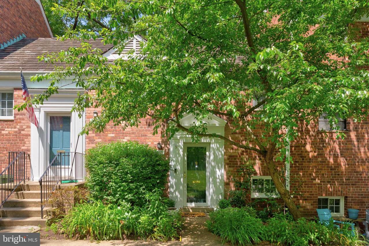 3580 Martha Custis Drive - Photo 1