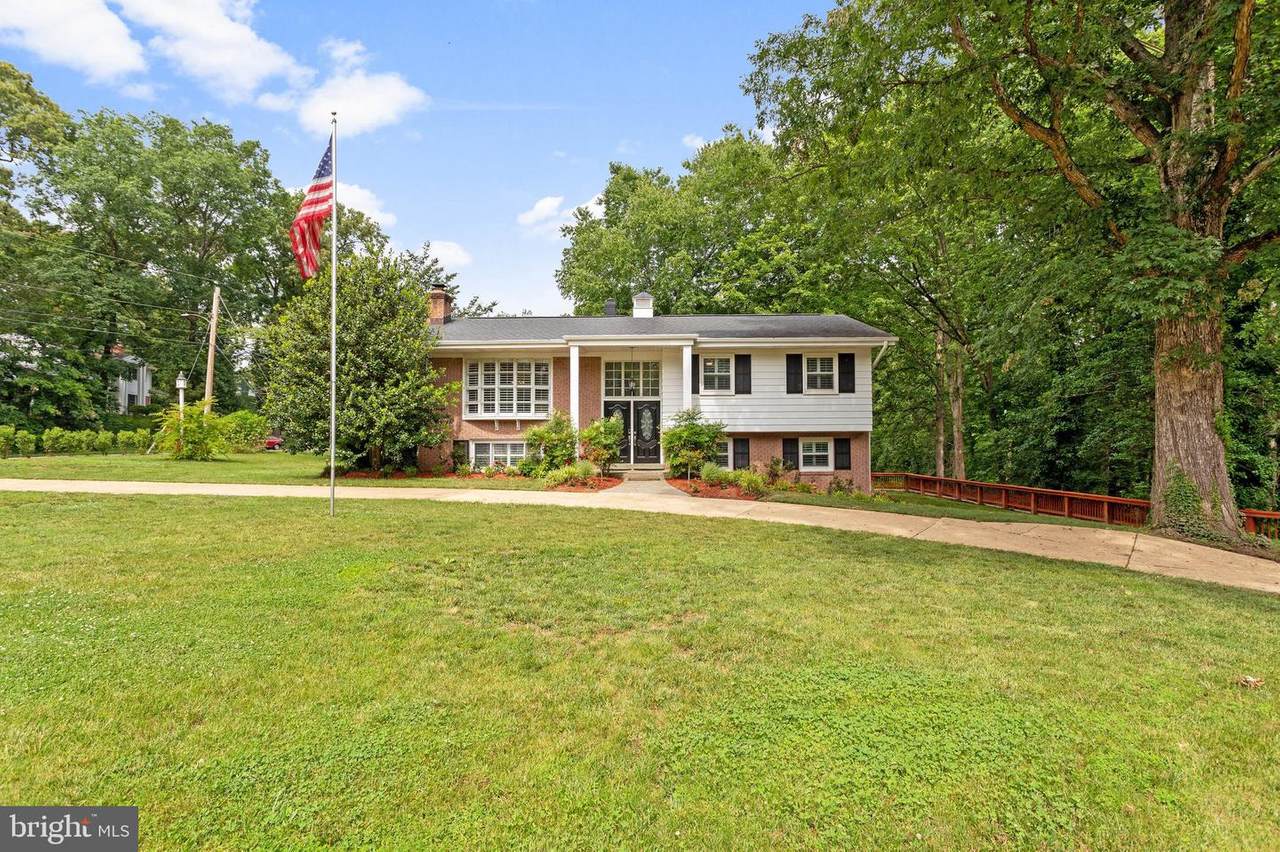 9201 Cherrytree Drive - Photo 1