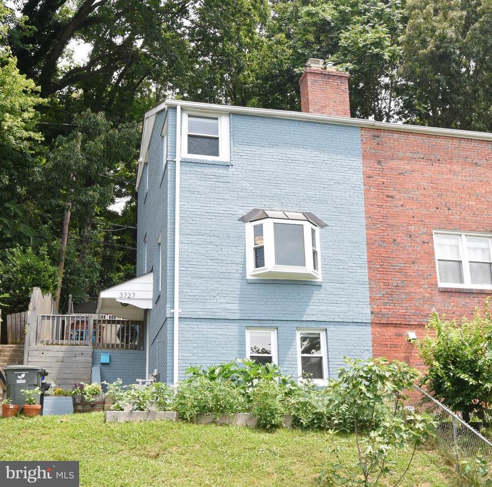 3727 Kemper Road - Photo 1