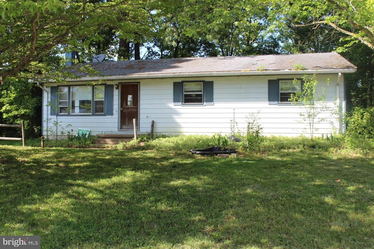 242 Dogwood Drive - Photo 1