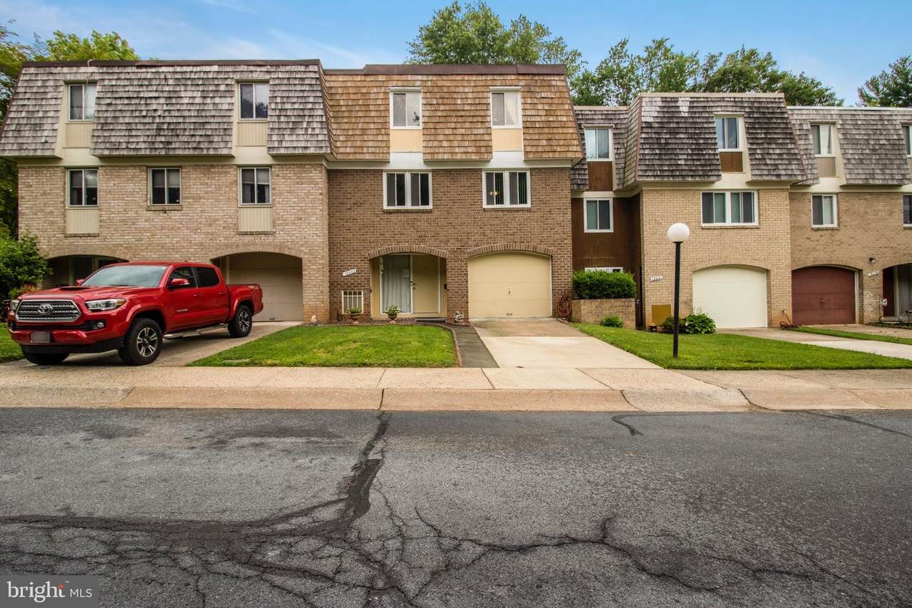 19043 Capehart Drive - Photo 1