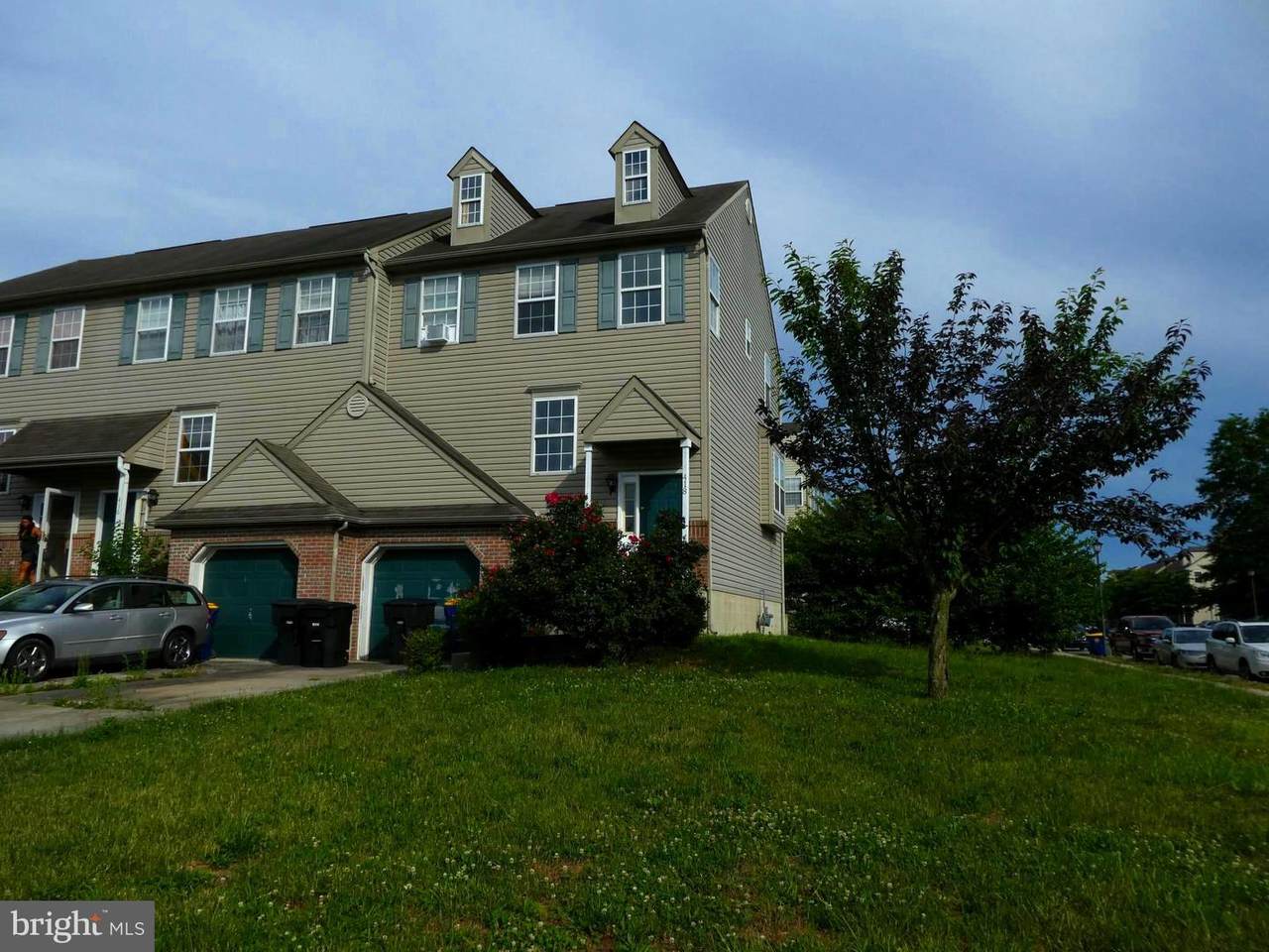 418 Charring Cross Drive - Photo 1