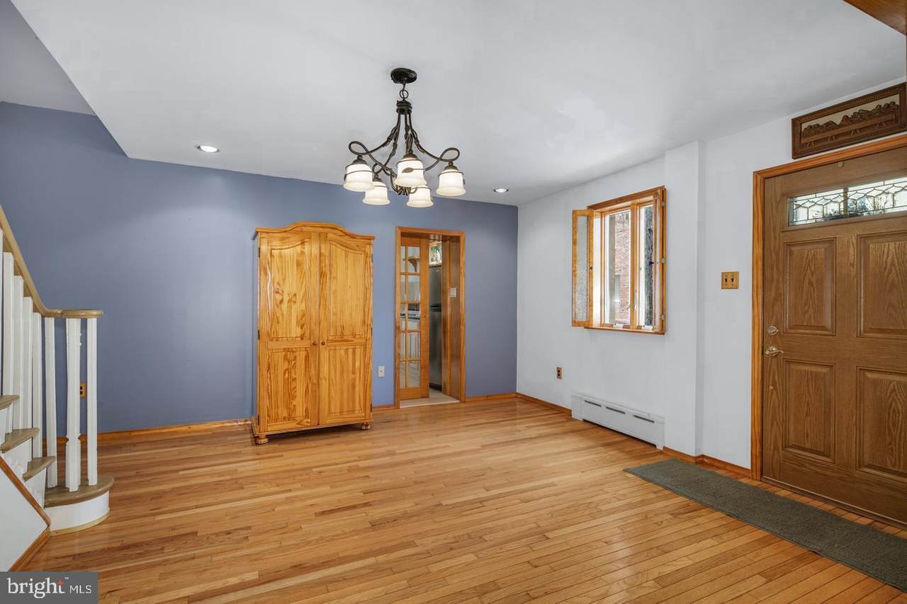 1700 11TH Street - Photo 1