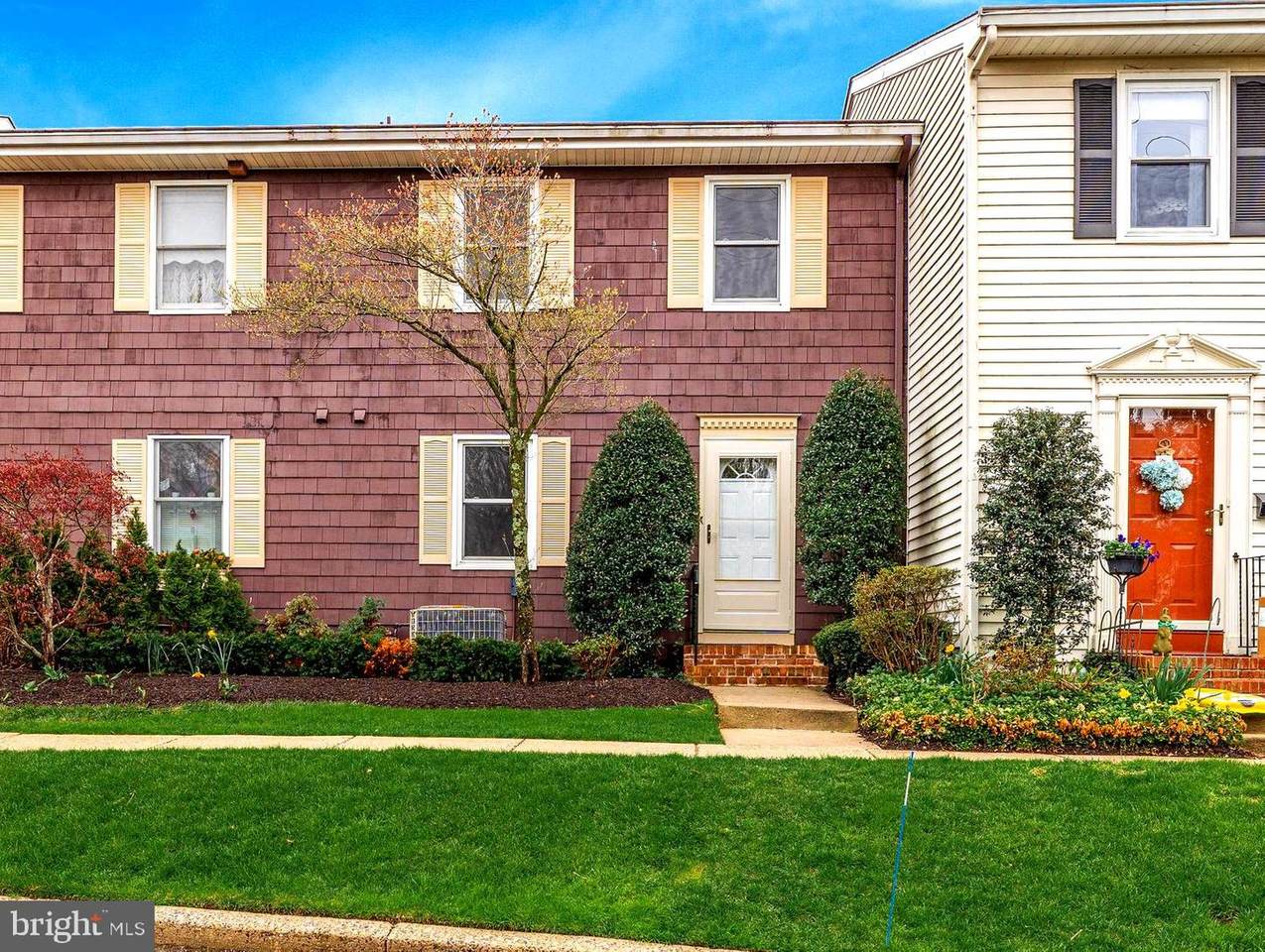 635 Main Street - Photo 1