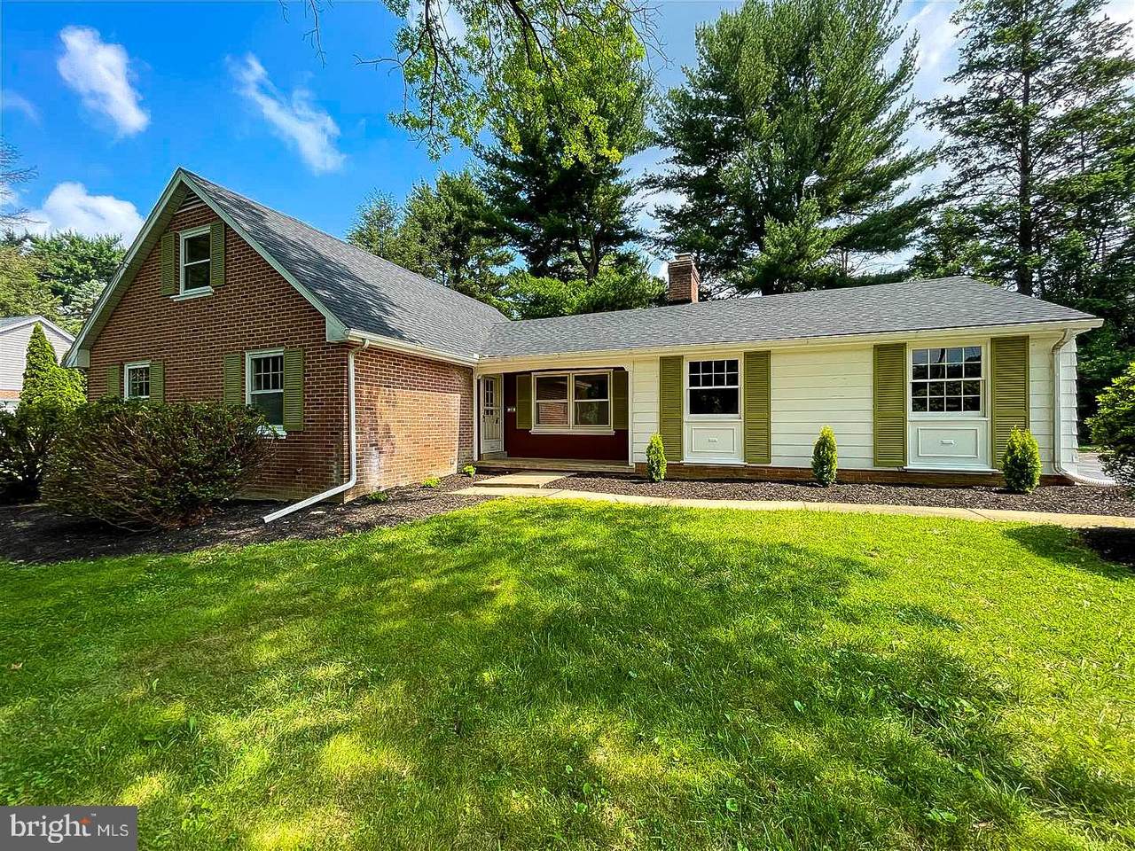 38 Bausman Drive - Photo 1