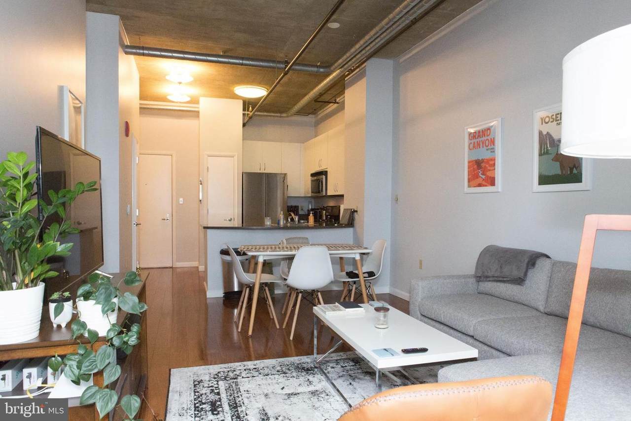 1300 N Street - Photo 1