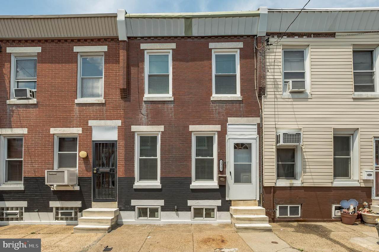 2312 Hutchinson Street - Photo 1