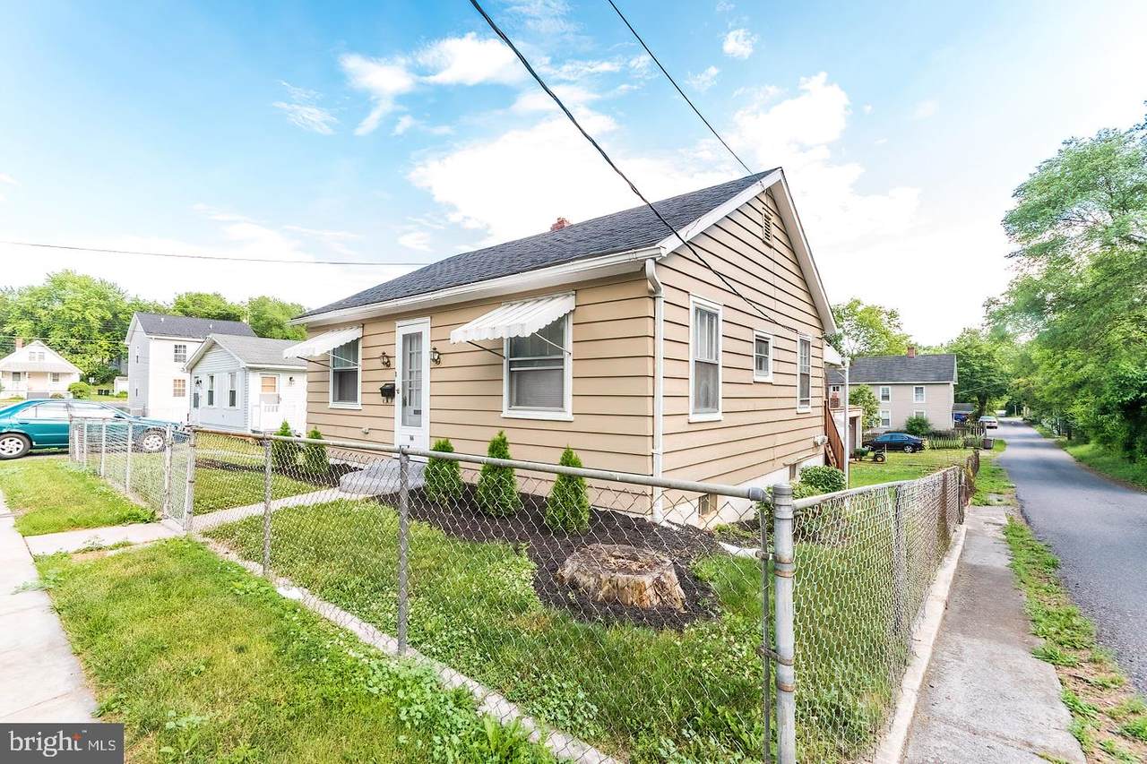 122 Strine Avenue - Photo 1