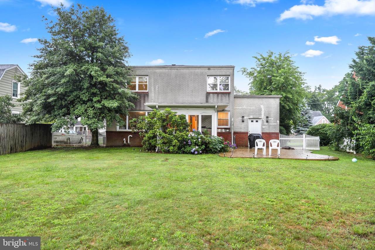 154 Sheridan - Photo 1