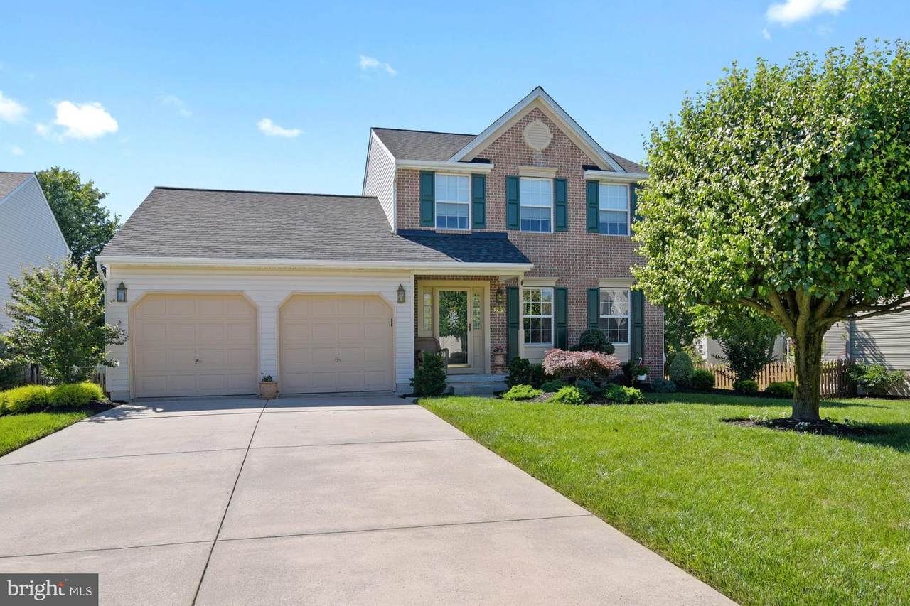 2307 Nagle Court - Photo 1
