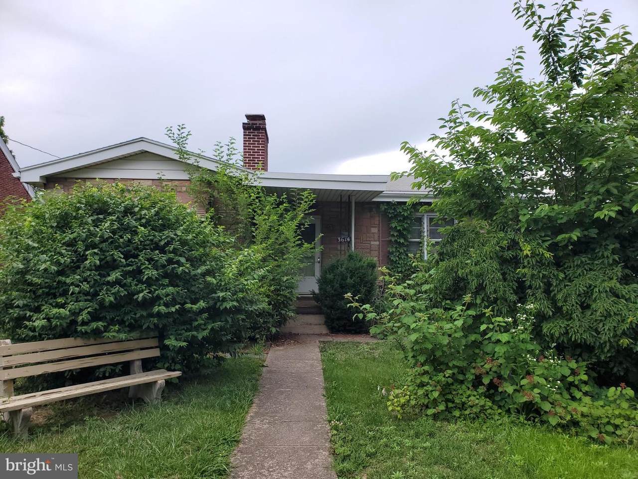 3614 Colonial Road - Photo 1