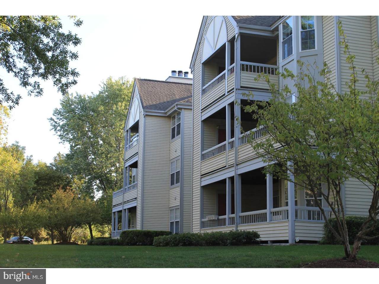 101 Claridge Court - Photo 1