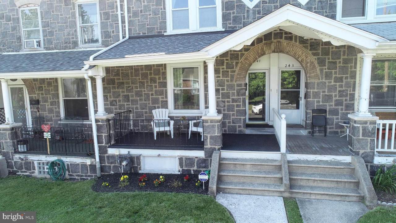 241 Noble Street - Photo 1