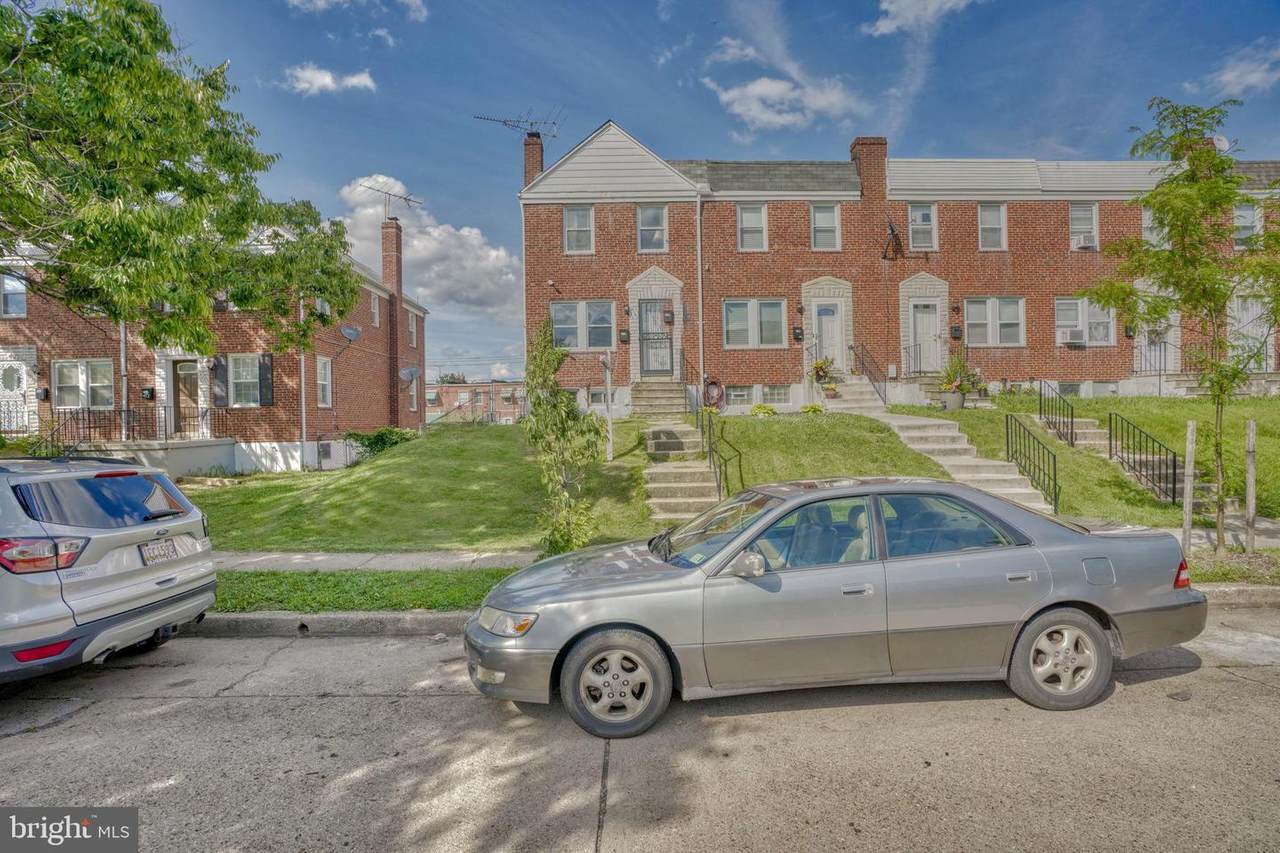 4100 Ardley Avenue - Photo 1