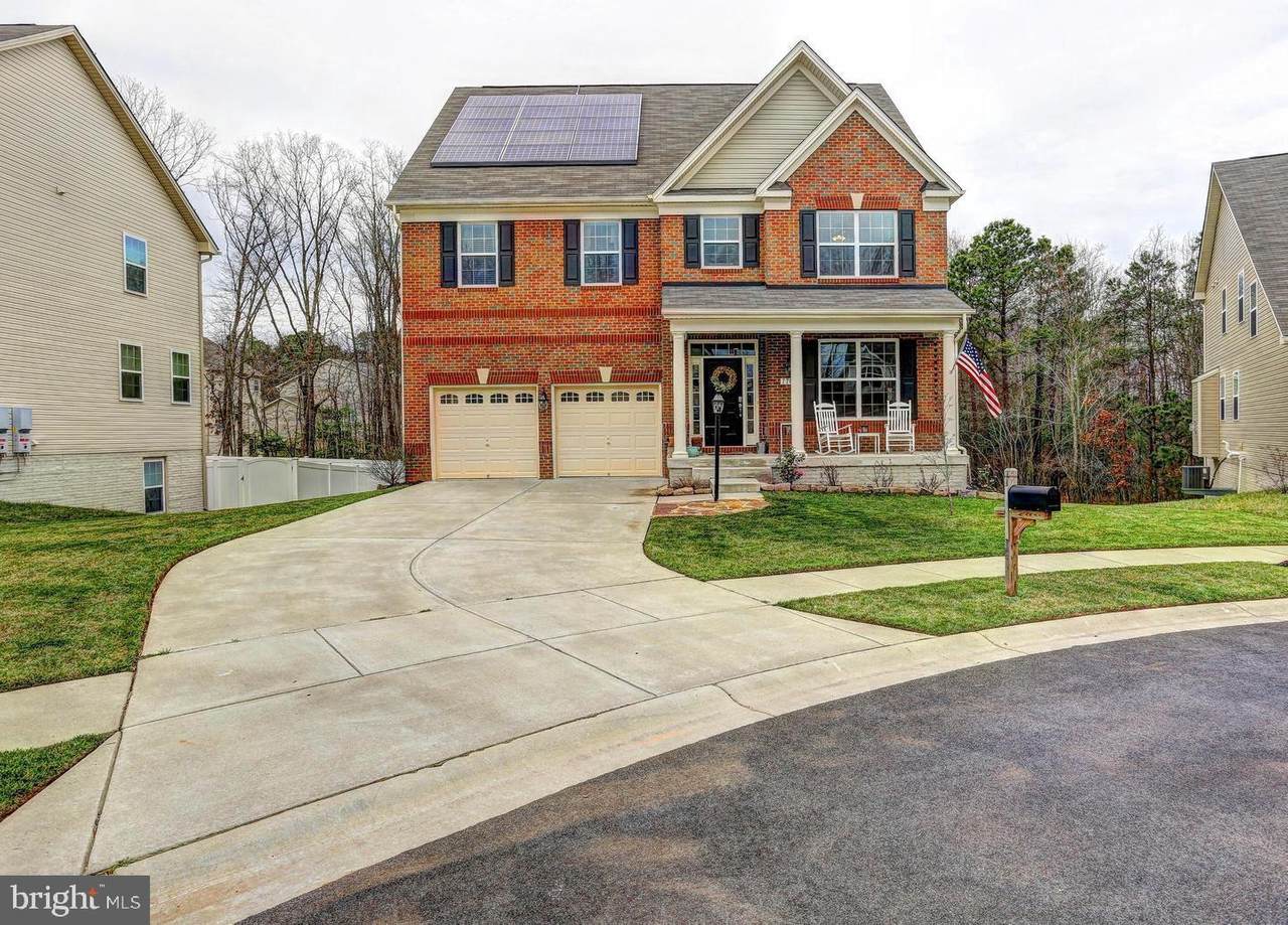 7706 Redcliff Court - Photo 1