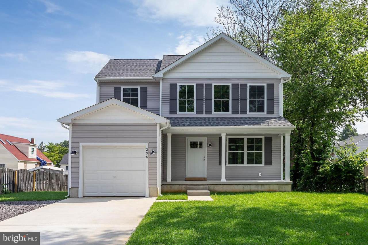 206 Fowler Avenue - Photo 1