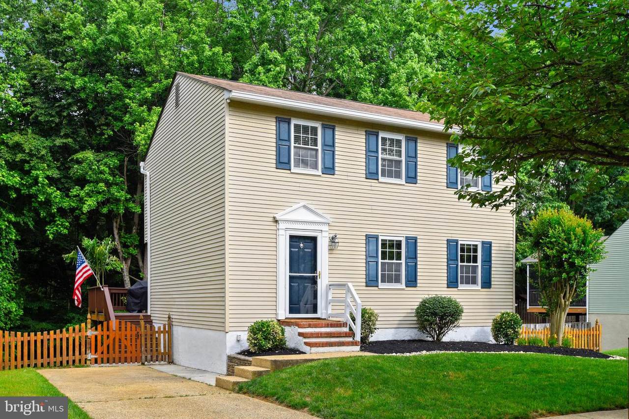 1504 Hickory Wood Drive - Photo 1