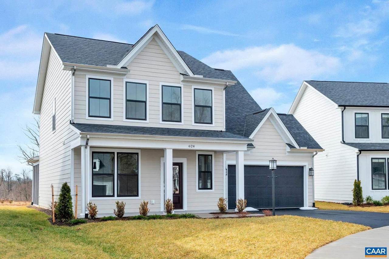 E3 105 Blackberry Place - Photo 1