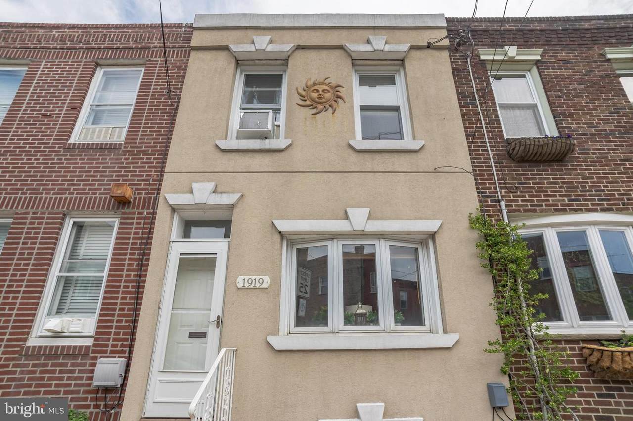 1919 11TH Street - Photo 1
