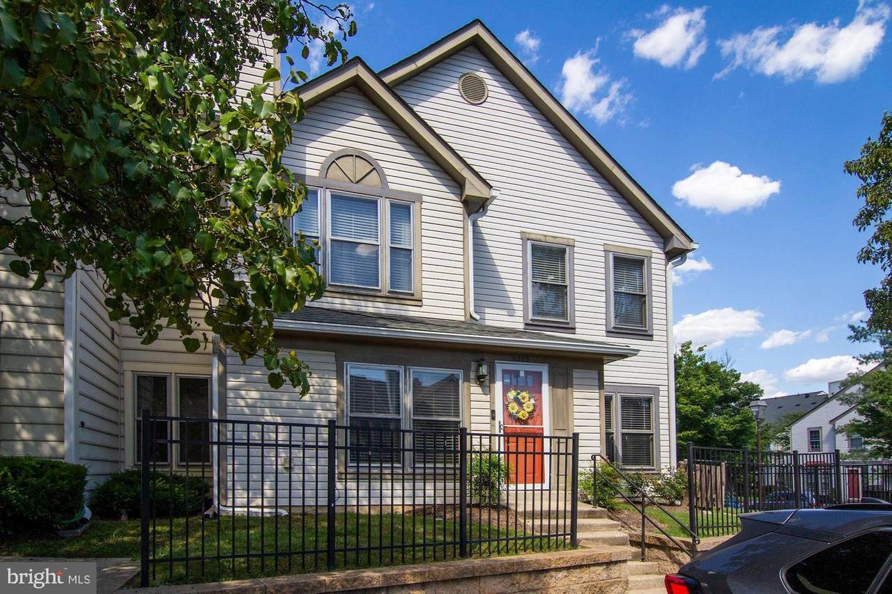 9303 Palmer Place - Photo 1