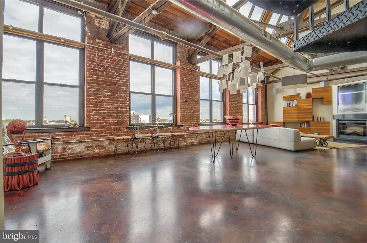 1147-53 4TH Street - Photo 1