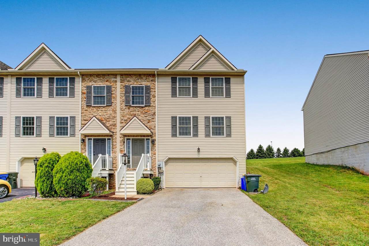 3910 Sheppard Drive - Photo 1