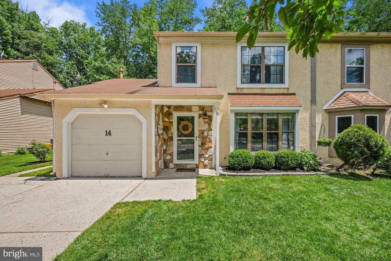 14 Christopher Road - Photo 1
