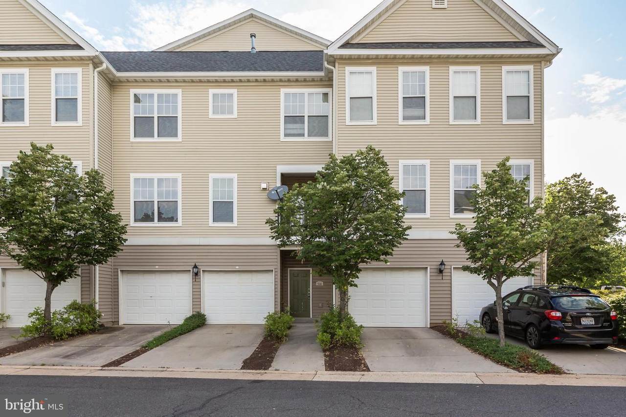 5146 Brittney Elyse Circle - Photo 1