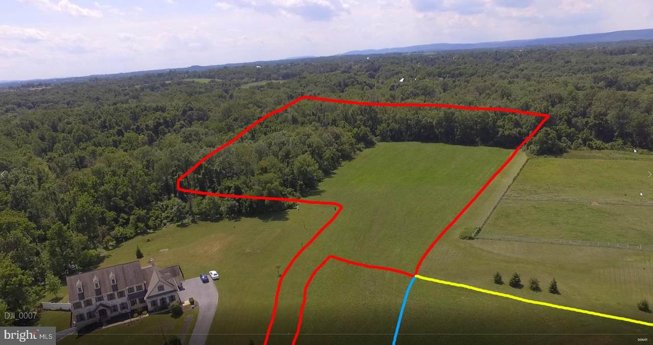723 Gravel Hill Road - Photo 1