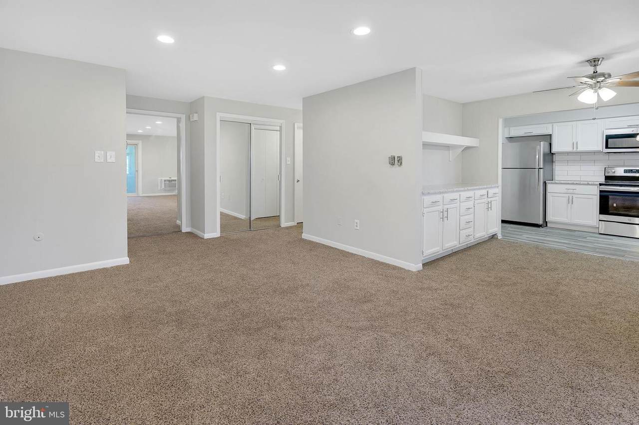 202-C Warwick Road - Photo 1
