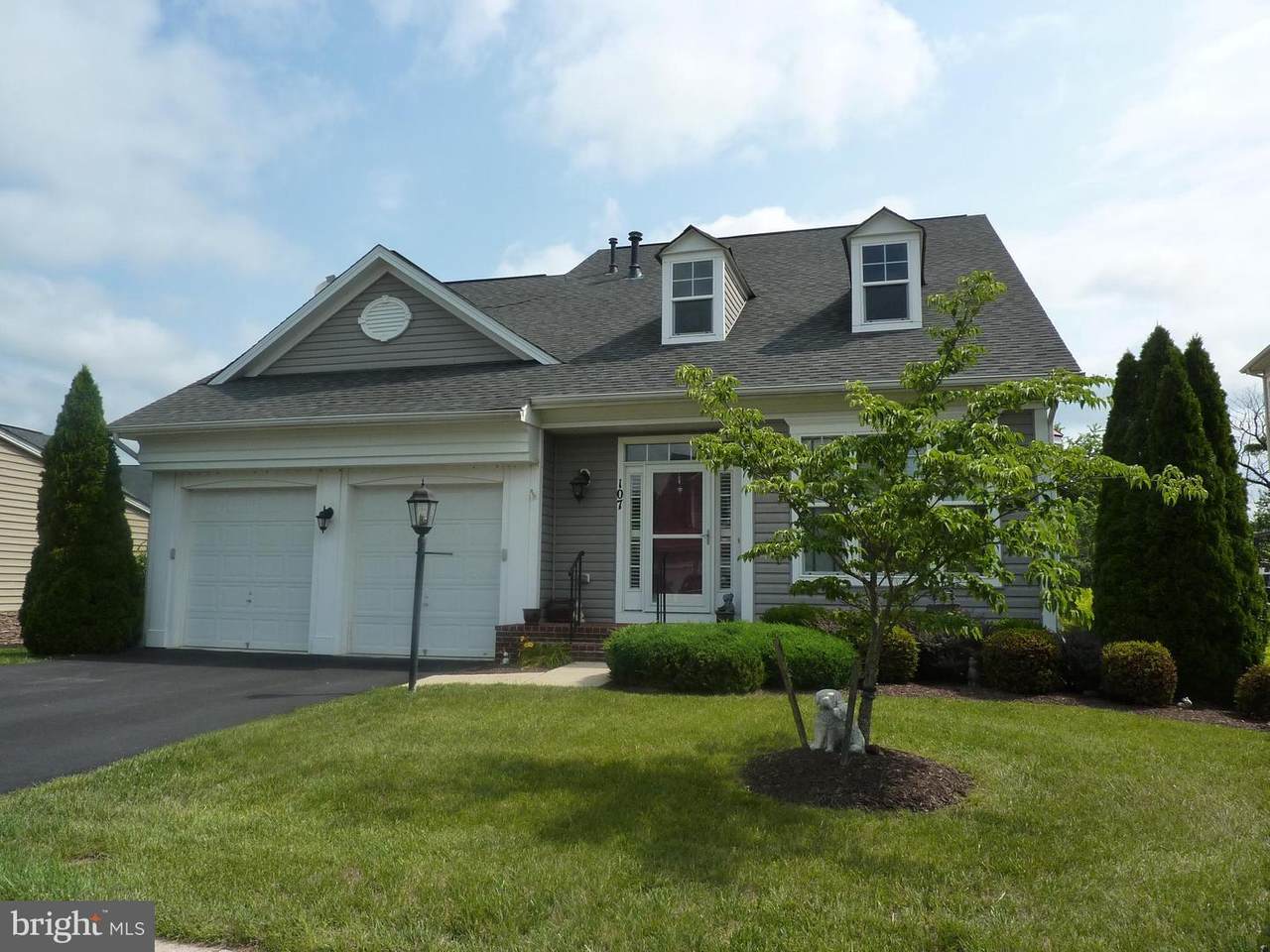 107 Setting Sun Court - Photo 1