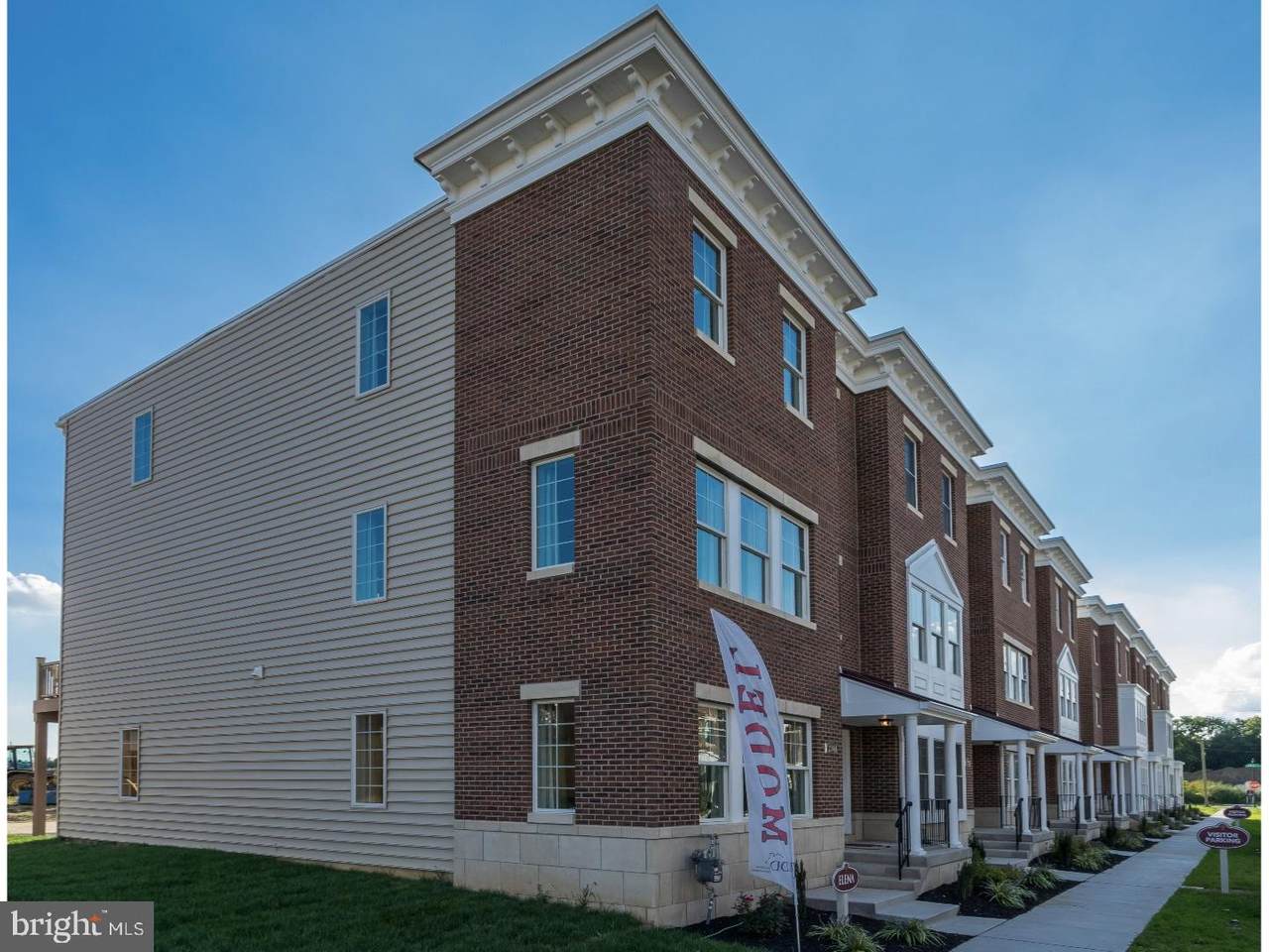 3404 Messina Way - Photo 1