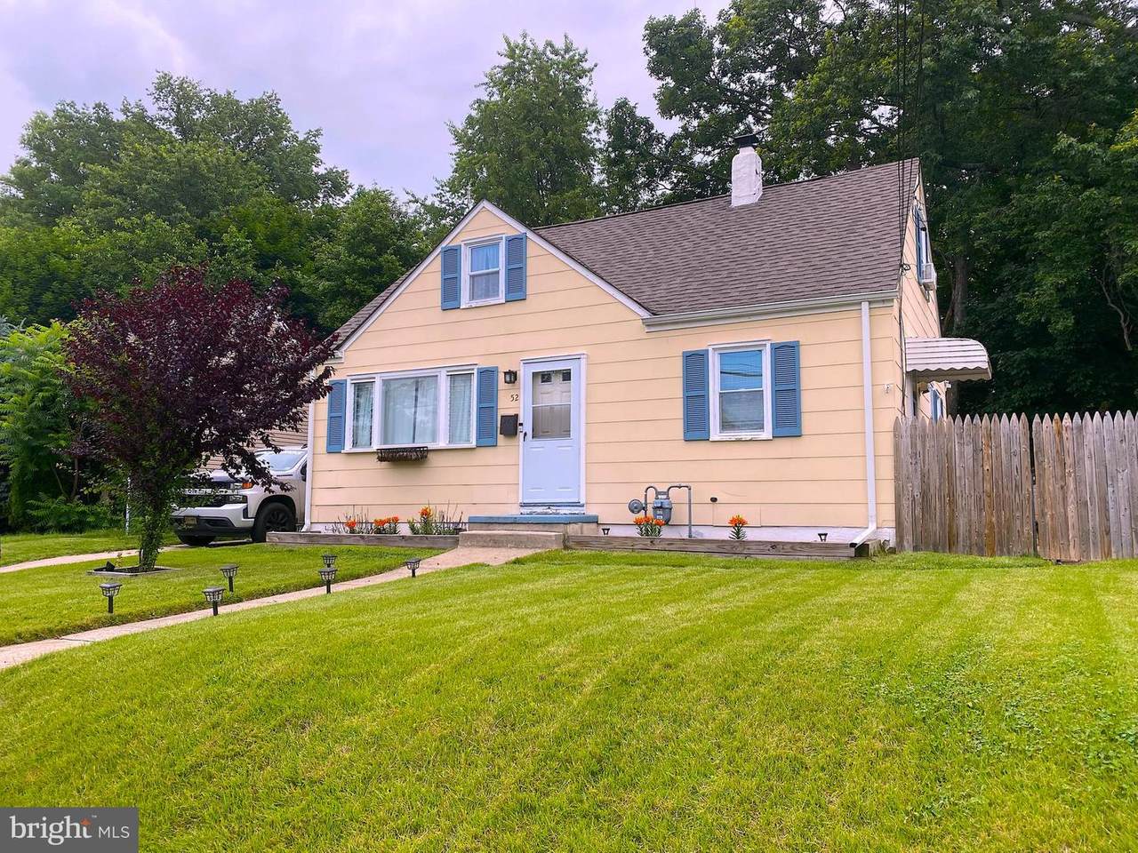 52 Pennwood Drive - Photo 1